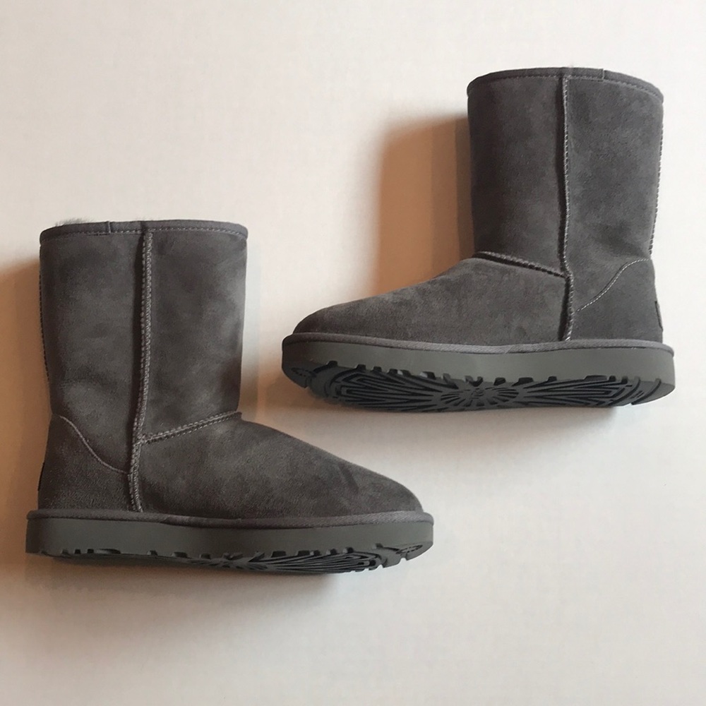 Ugg Classic Short ll Boot